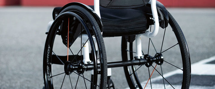 Pflege von Rollstühlen